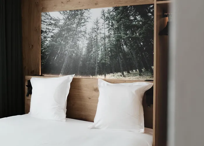 Quartz Aparthotel