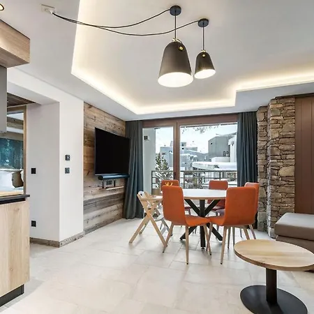 Aparthotel Quartz