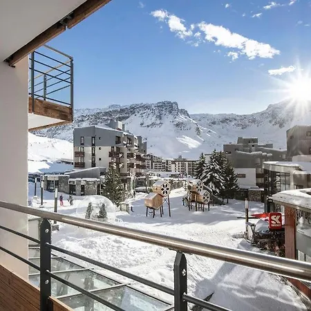 Quartz Aparthotel *