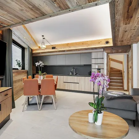 Aparthotel Quartz